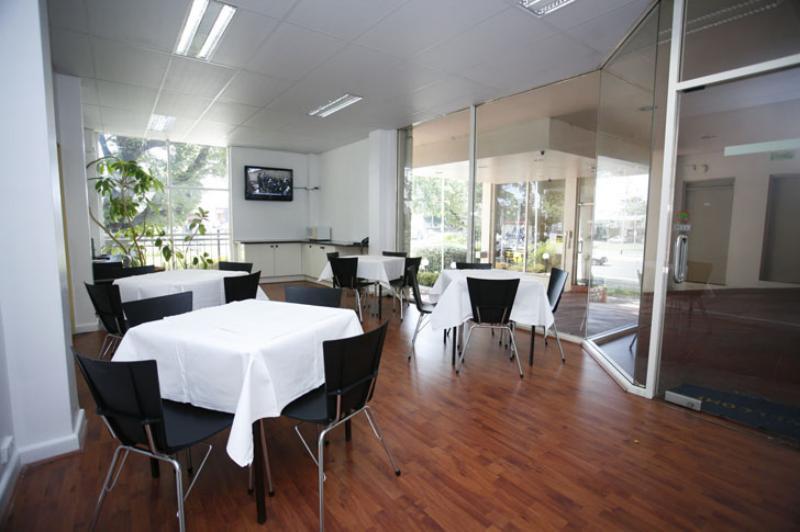 Park Squire Motor Inn & Serviced Apartments Melbourne Bagian luar foto