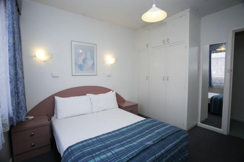 Park Squire Motor Inn & Serviced Apartments Melbourne Bagian luar foto