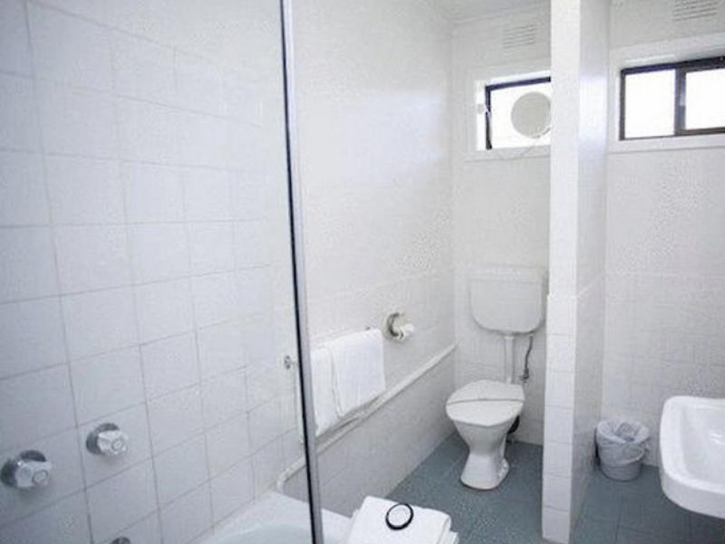 Park Squire Motor Inn & Serviced Apartments Melbourne Bagian luar foto
