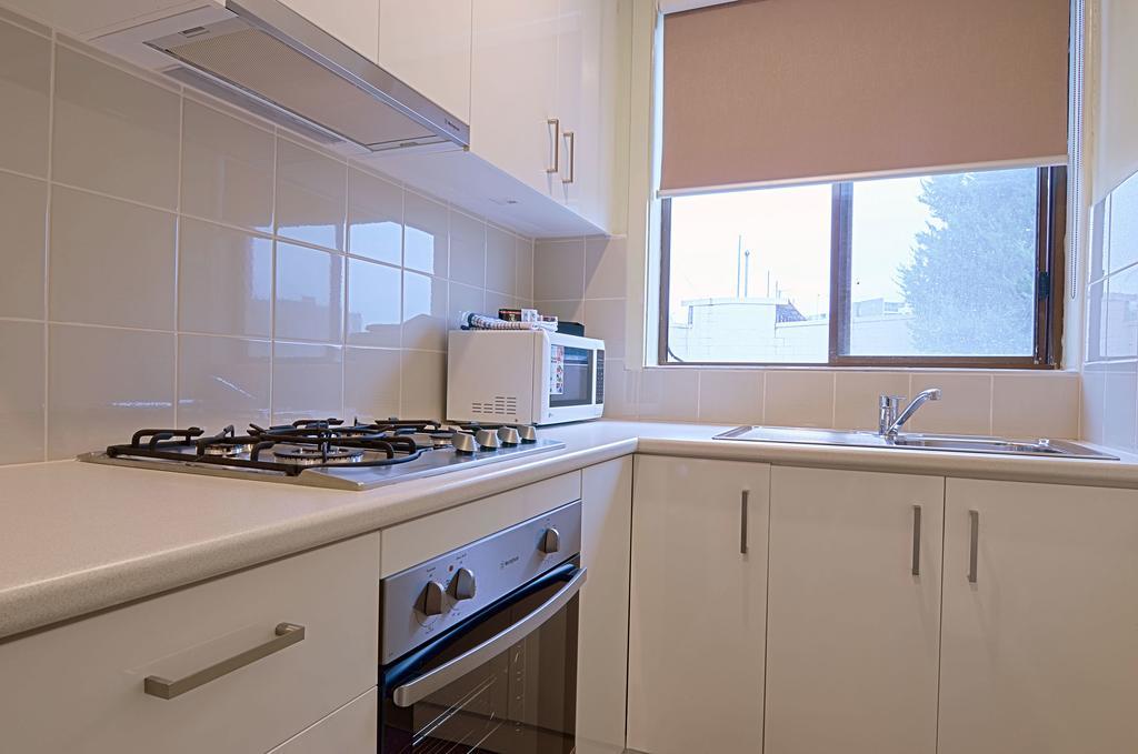 Park Squire Motor Inn & Serviced Apartments Melbourne Bagian luar foto
